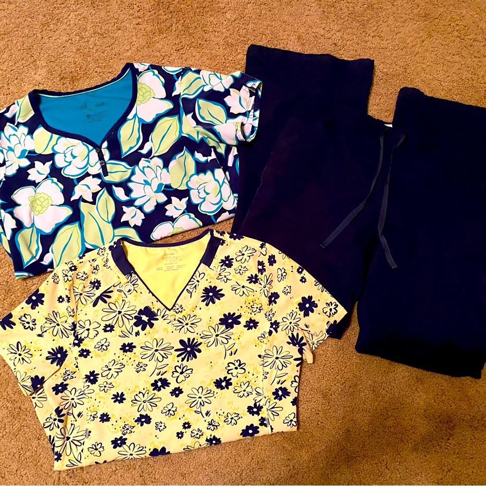 SCRUB SET